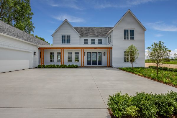 Concrete Driveway Service in Monument