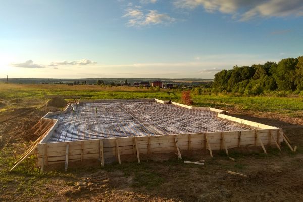 Foundation Pouring in Monument